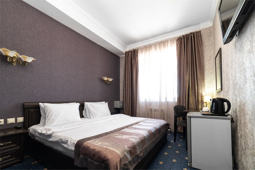 Европа — Двухместный номер с 1 кроватью стандарт двухместный с большой кроватью