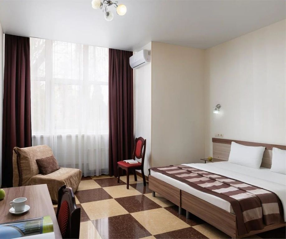 Фестиваль — Двухместный номер с 2 отдельными кроватями стандарт