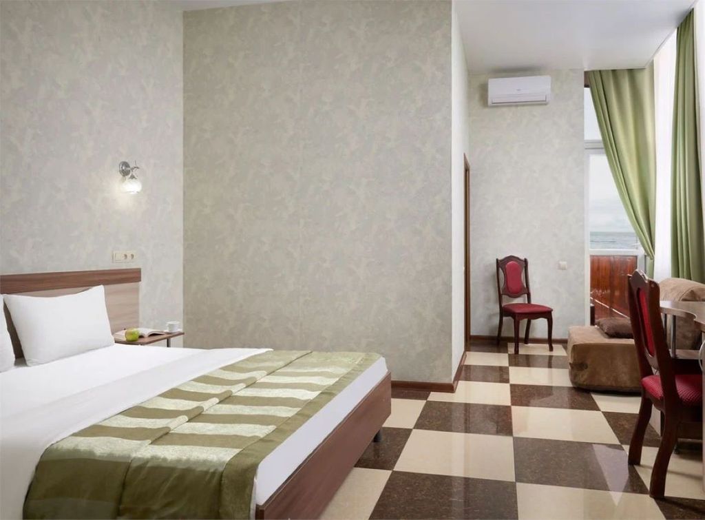 Фестиваль — Двухместный номер с 1 кроватью улучшенный