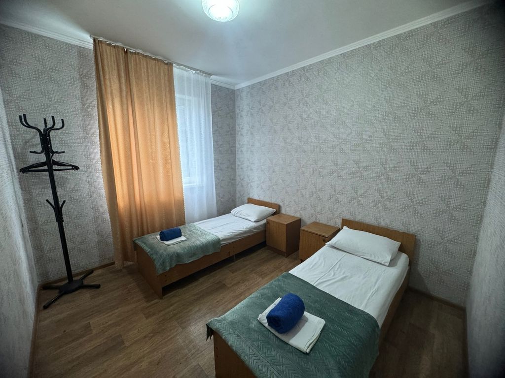 Эверест — Двухместный номер с 2 отдельными кроватями эконом