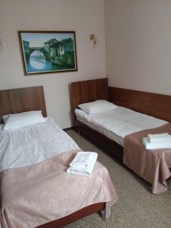 Старый Двор — Двухместный номер с 2 отдельными кроватями эконом