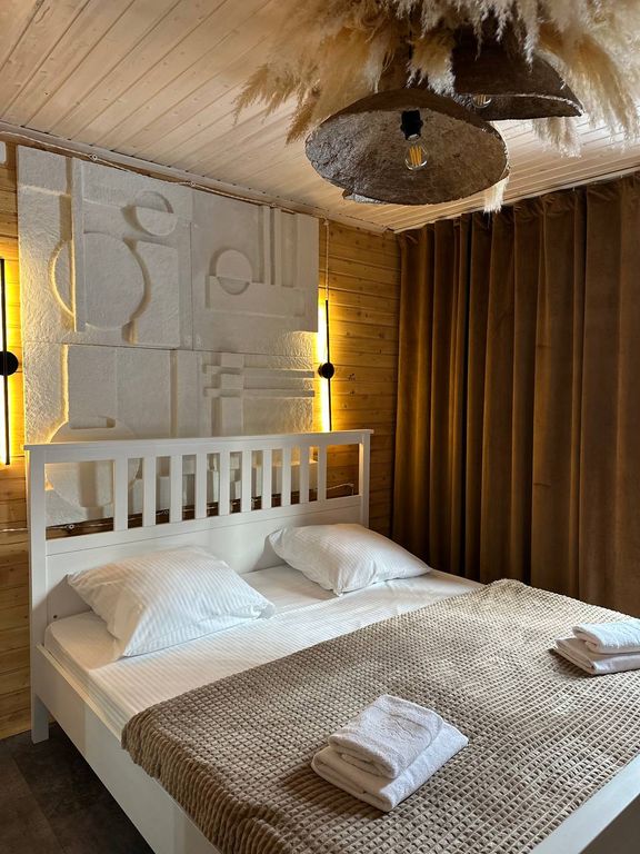 Tishina — Дом двухкомнатный для 4 гостей "Ваби-Саби"