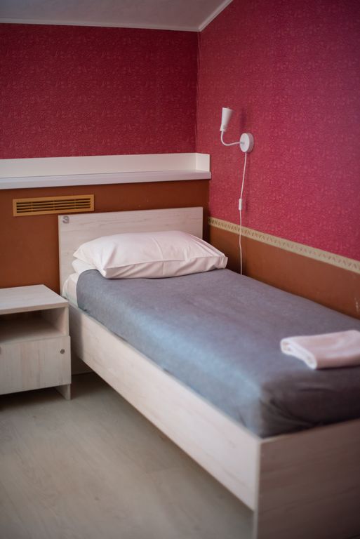 Крылов — Многоместный смешанный номер трехместный