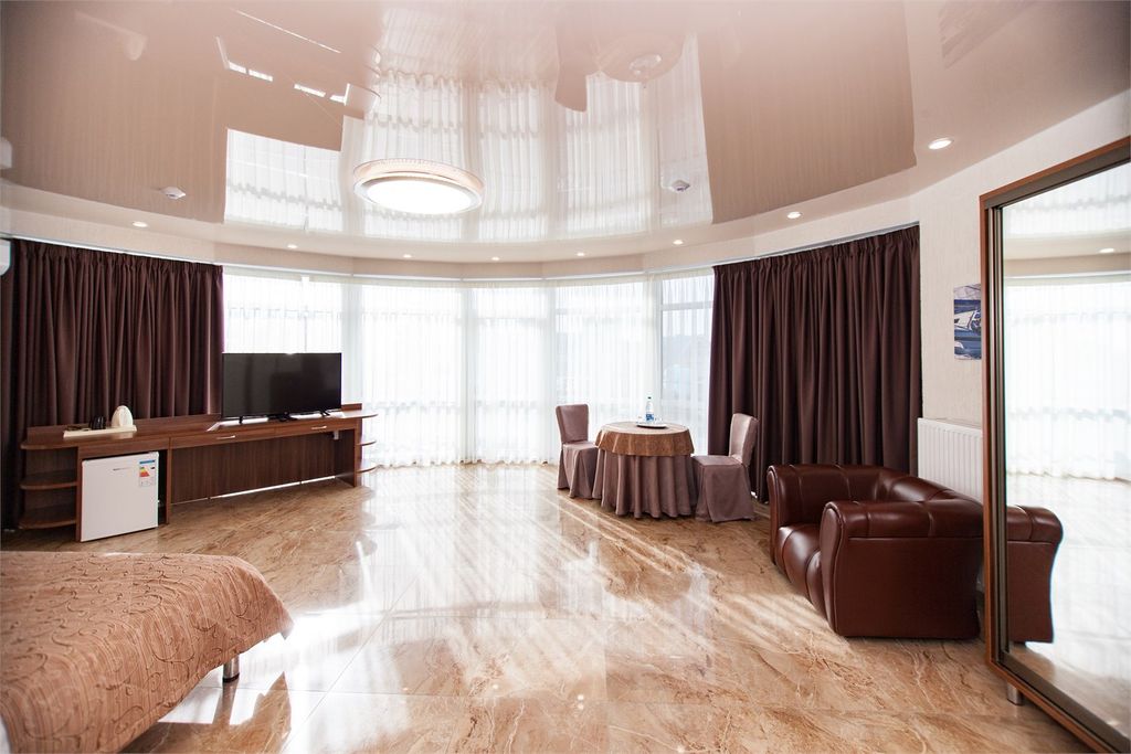 Регата — Двухместный номер с 1 кроватью люкс