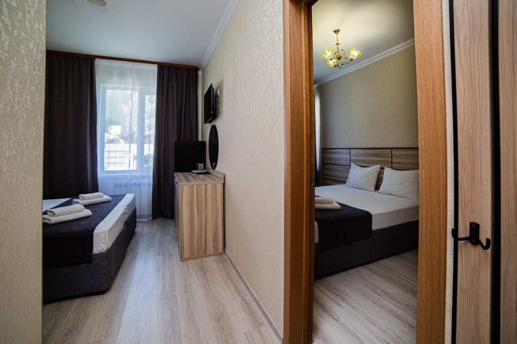 Ной + — Семейный номер стандарт с видом на горы