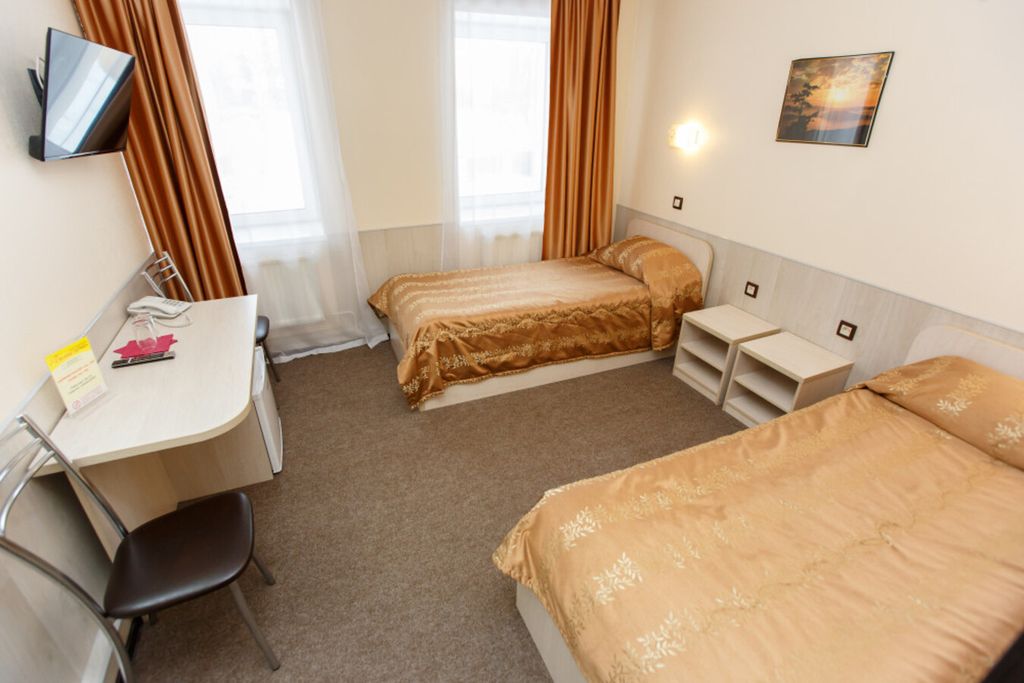 Белые ночи — Двухместный номер с 2 отдельными кроватями стандартный