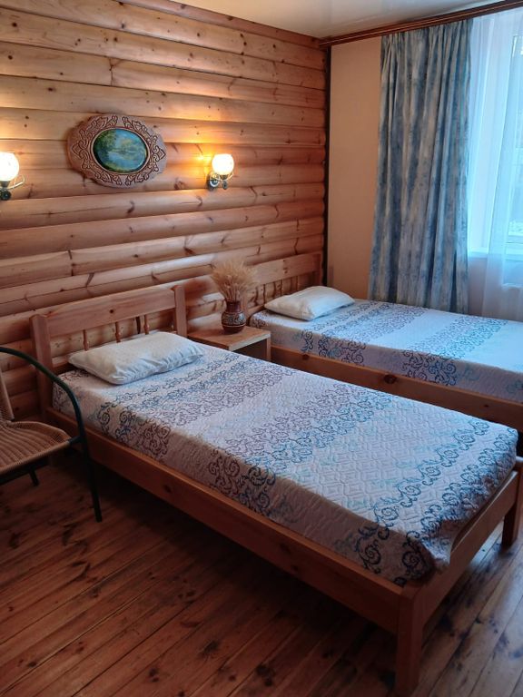 Залесье — Трёхместный номер стандарт