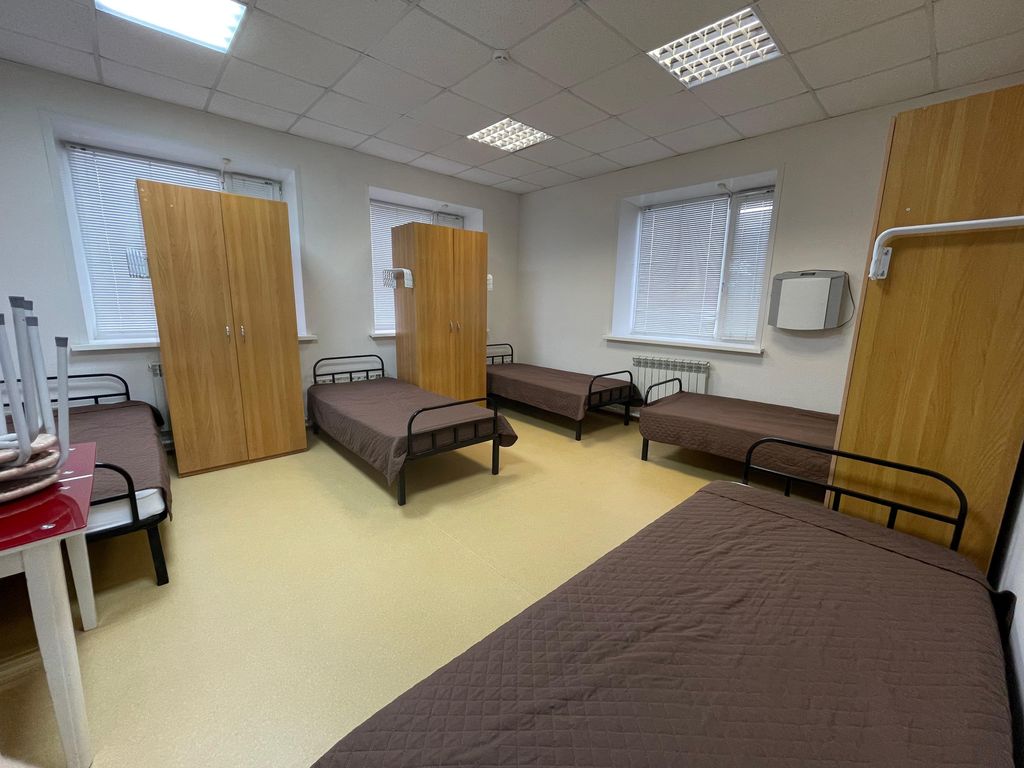 ЖилАльянс — Многоместный смешанный номер койко-место в пятиместном номере Стандарт