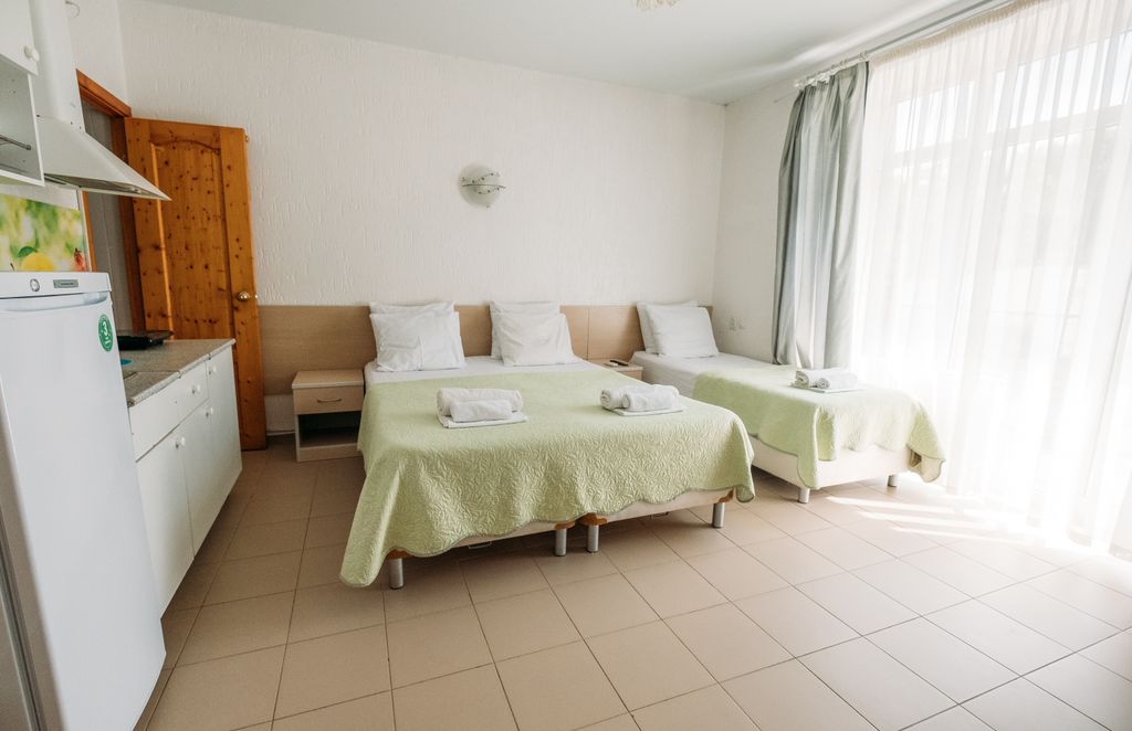 Эрсико 1 — Семейный номер Семейный с балконом с мини-кухней