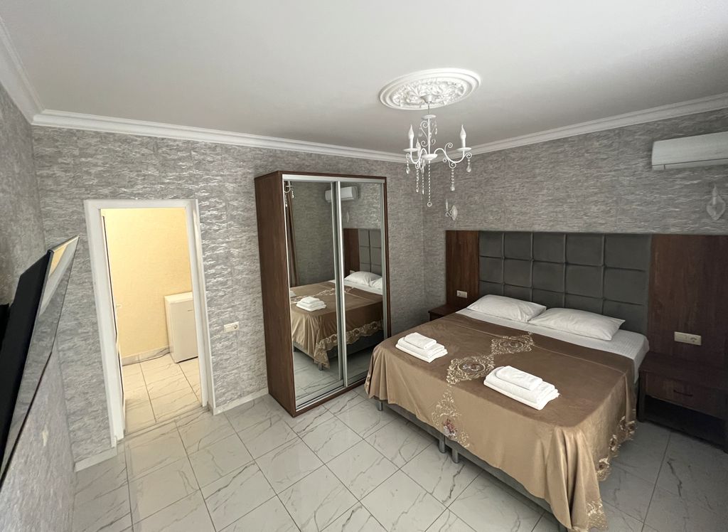 Бриз — Трёхместный номер стандарт