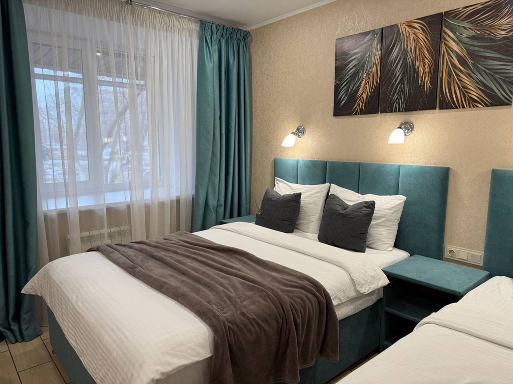 Авангард — Четырёхместный номер люкс