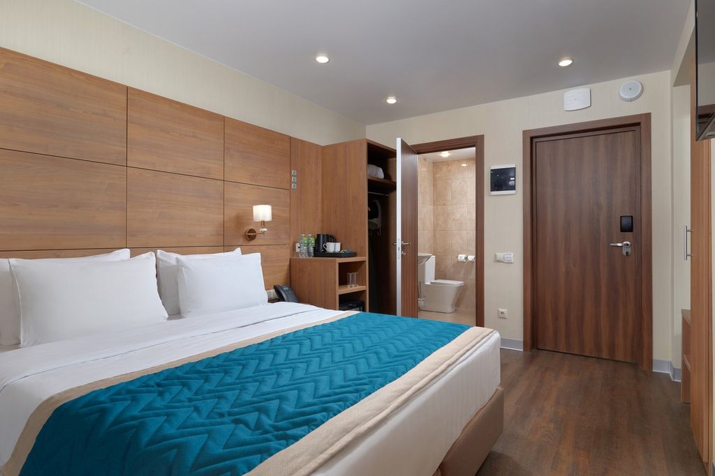 Звенигород — Двухместный номер с 1 кроватью Стандарт (корпус 3)