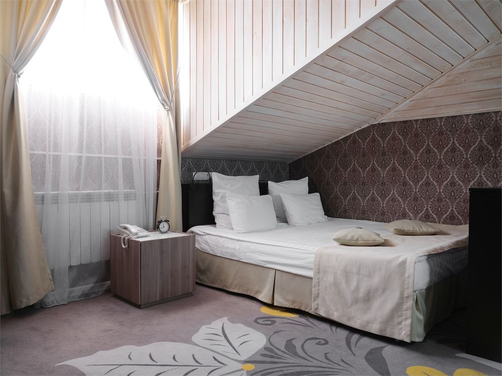 Купеческий двор — Двухместный номер с 1 кроватью джуниор сюит мансарда