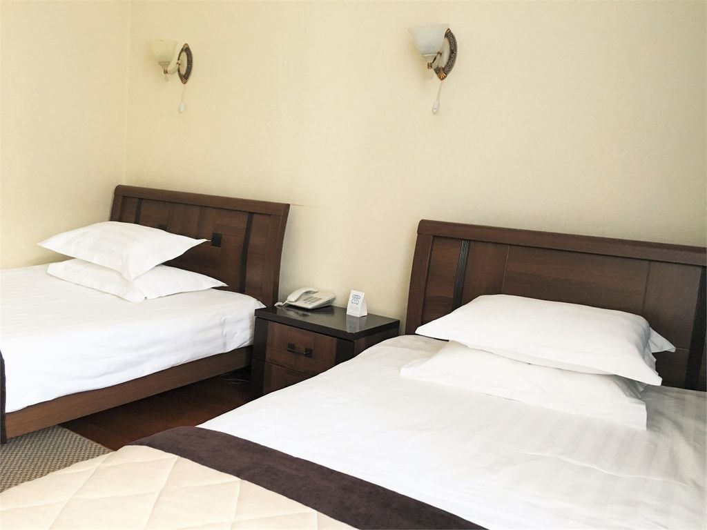 Хабаровск — Двухместный номер с 2 отдельными кроватями стандарт