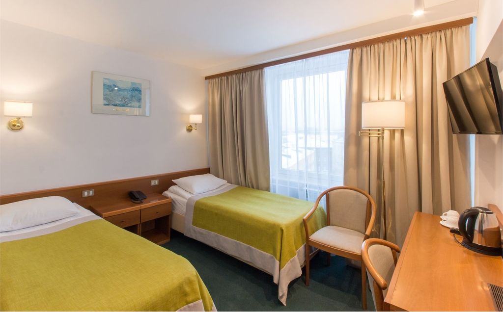 Ангара — Двухместный номер с 2 отдельными кроватями бизнес