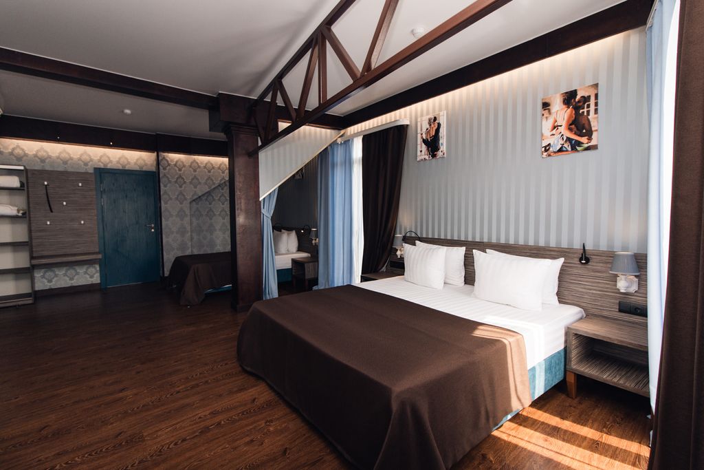 Графская Пристань — Семейный номер люкс с видом на море