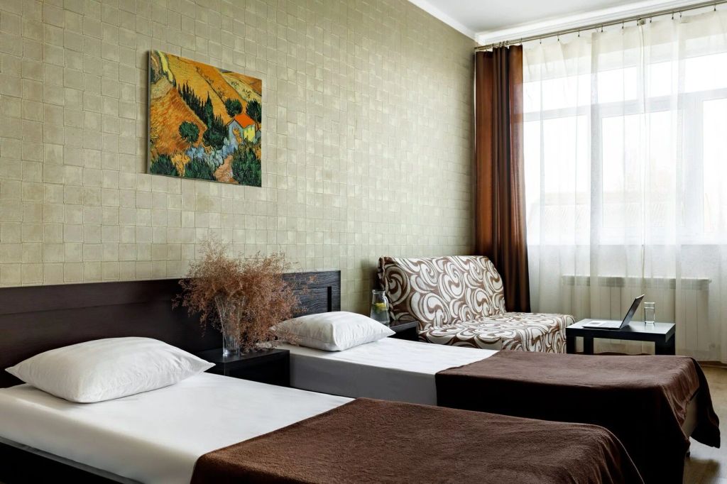 Три моря — Двухместный номер с 2 отдельными кроватями стандарт