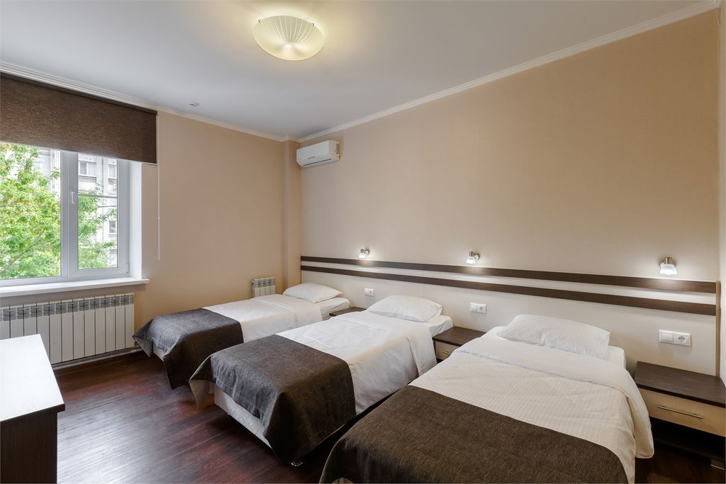 Карат — Трёхместный номер Стандартный