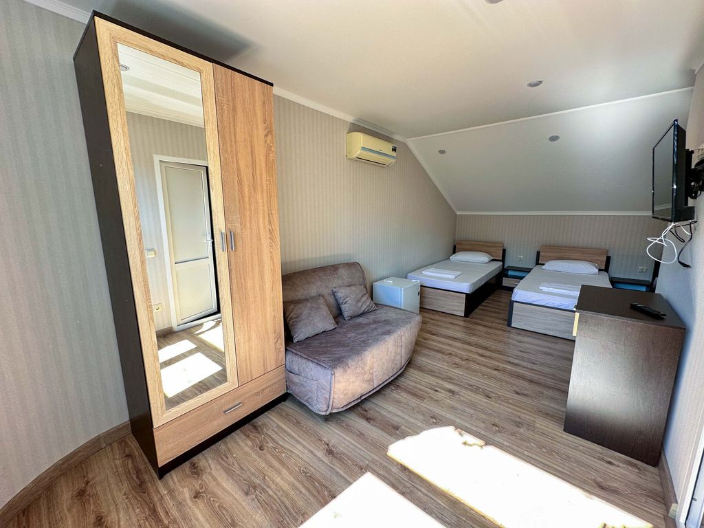 Тихая гавань — Четырёхместный номер стандарт