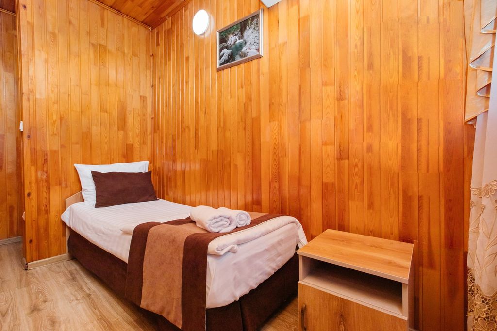 У Оксаны — Двухместный номер с 2 отдельными кроватями эконом