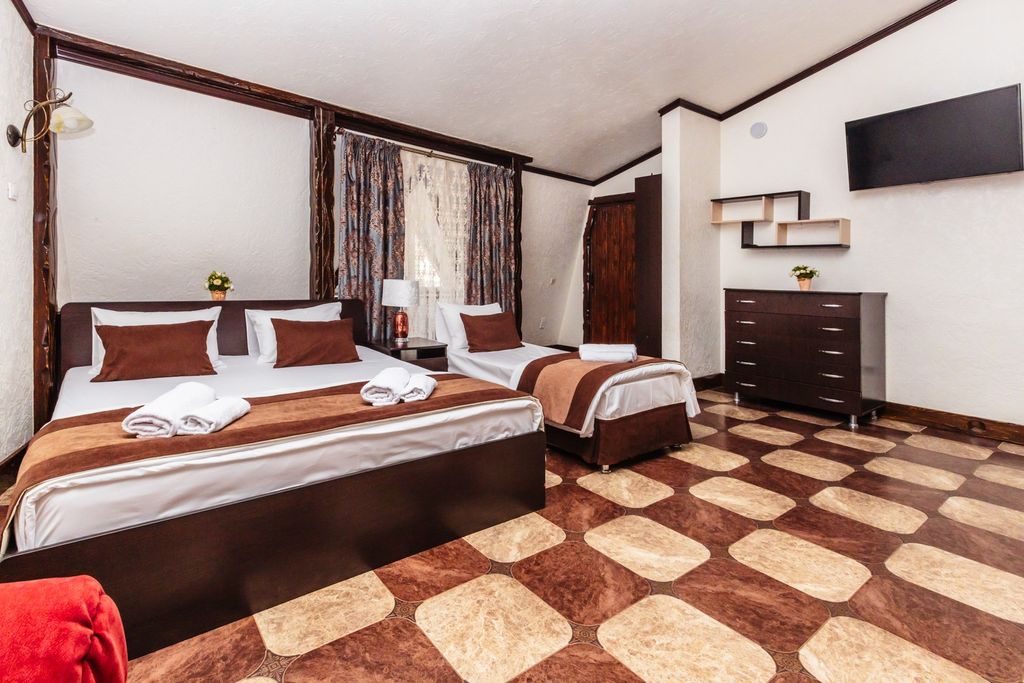 У Оксаны — Апартаменты номер 103