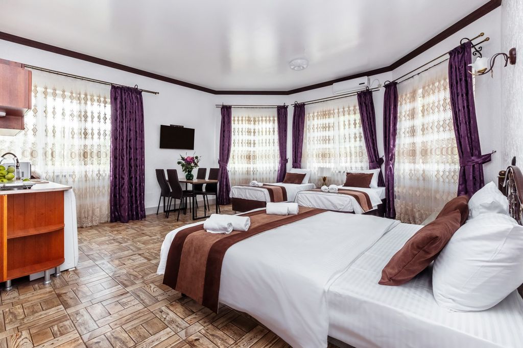 У Оксаны — Апартаменты номер 224