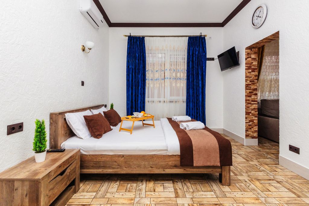 У Оксаны — Апартаменты номер 225