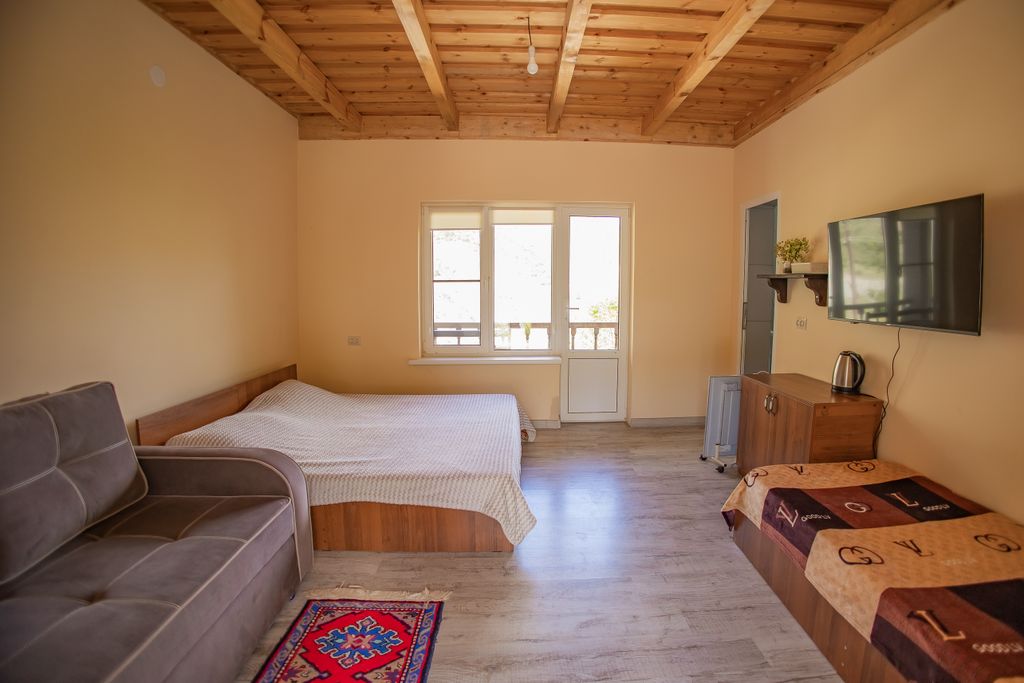 Салта — Семейный номер с удобствами