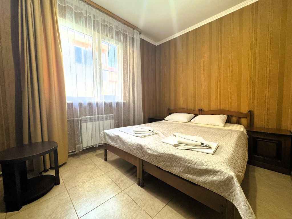 Джина — Двухместный номер с 2 отдельными кроватями мини