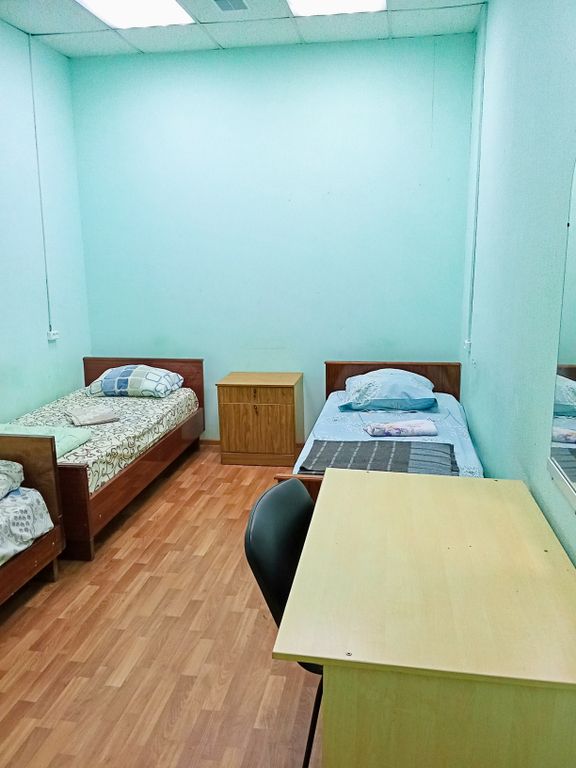 Квинта — Трёхместный номер без окон