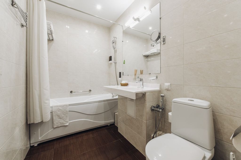 Байкал Плаза — Двухместный номер с 2 отдельными кроватями 4 этаж (без лифта)