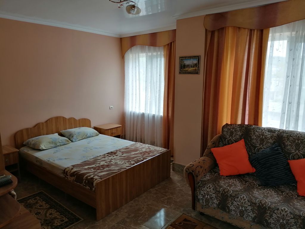 Сказочный мир — Семейный номер люкс