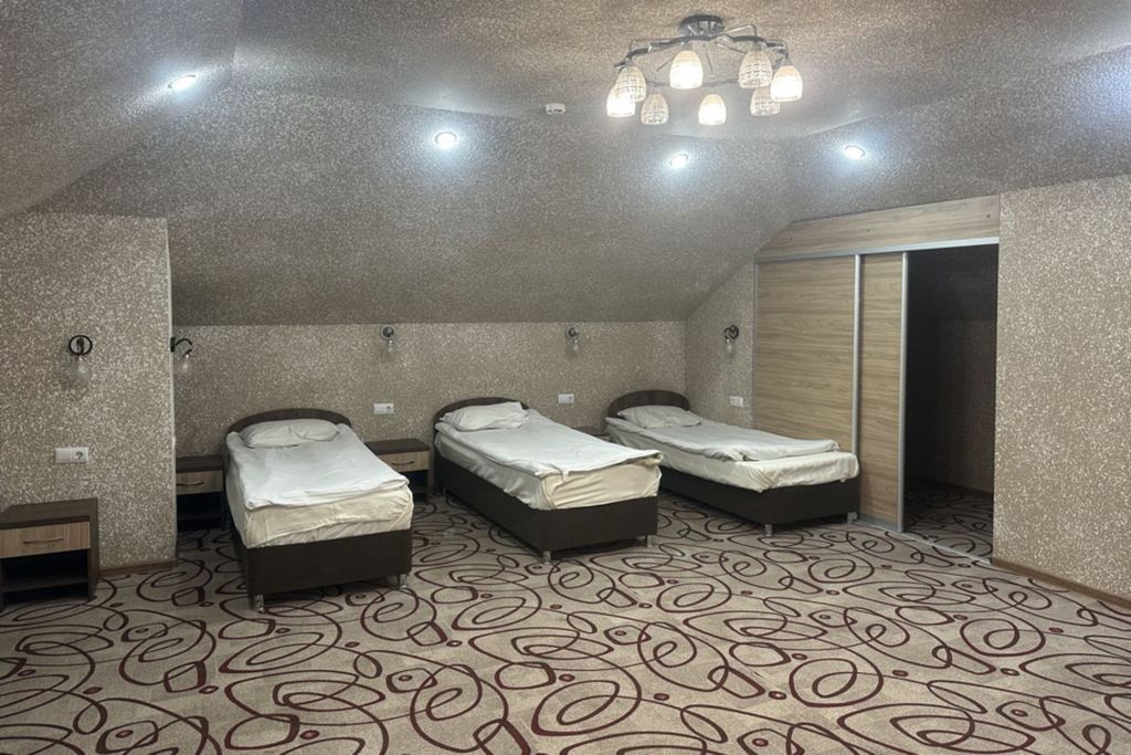 Дача хаус — Семейный номер Эконом