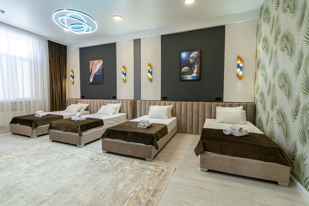 Pullman DM Премиум Класса — Четырёхместный номер люкс