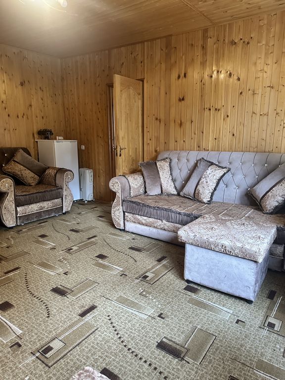 Алибек — Семейный номер трехкомнатный