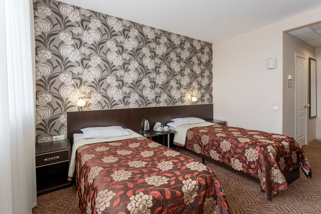 ПИК — Двухместный номер с 2 отдельными кроватями стандарт