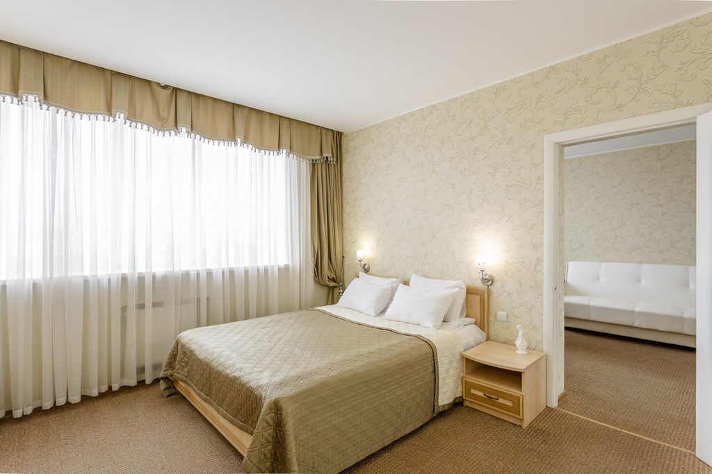 ПИК — Двухместный номер с 1 кроватью Апартаменты с мини кухней