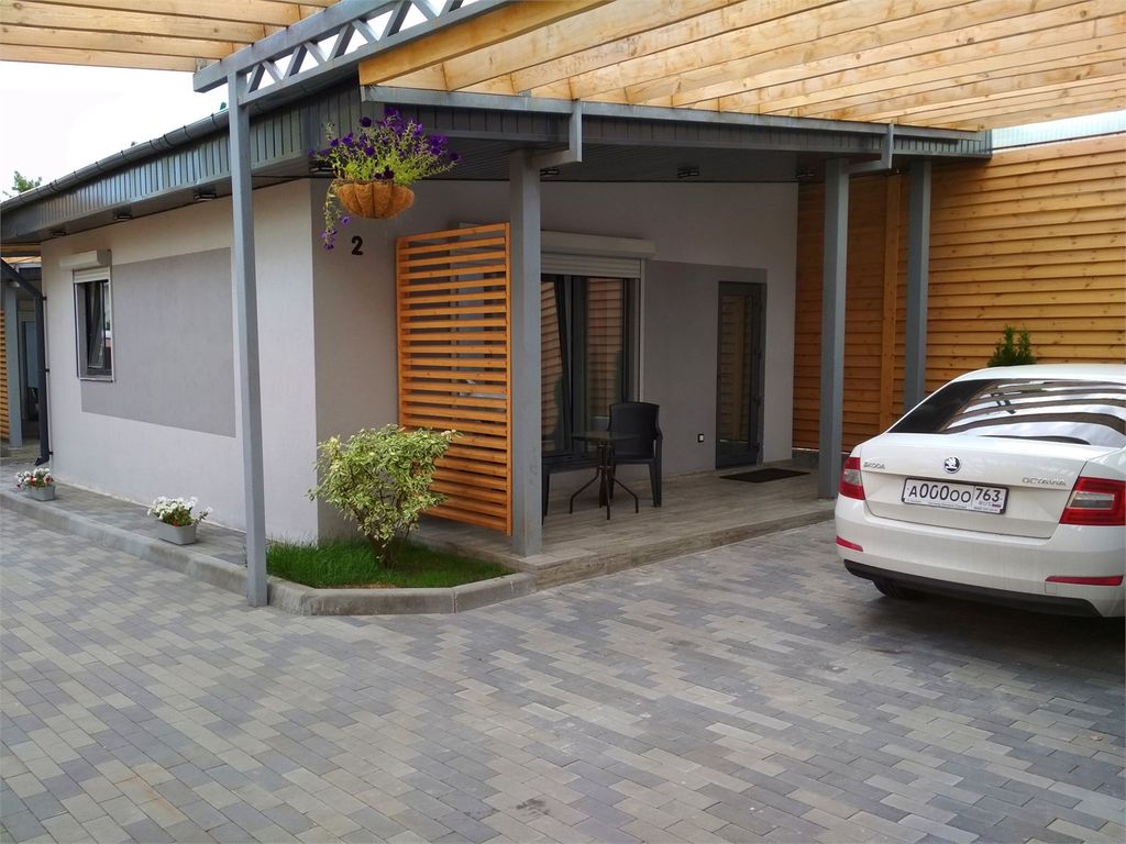 Inter — Дом Бунгало