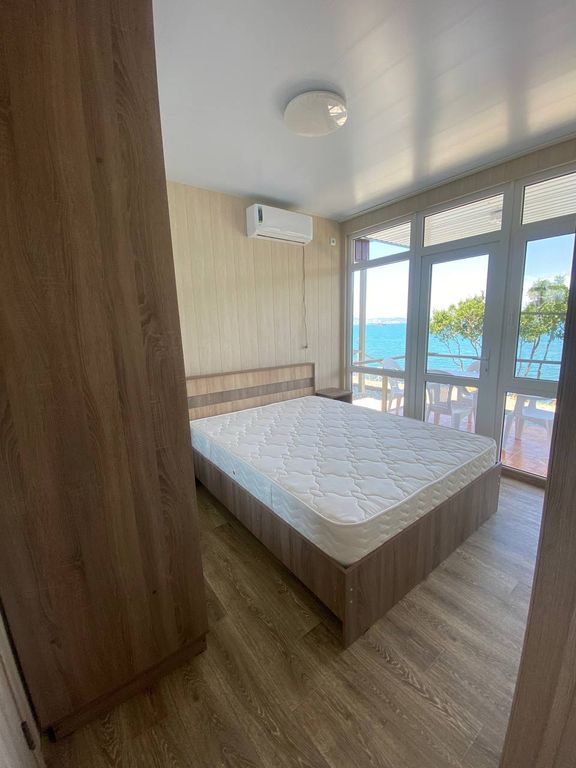 1836 Кабардинка — Четырёхместный номер люкс с видом на море (2 линия)