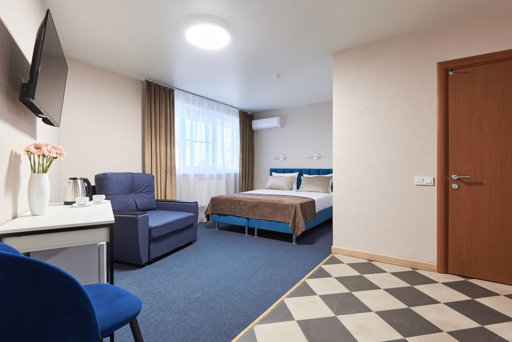 Альтаир — Трёхместный номер делюкс