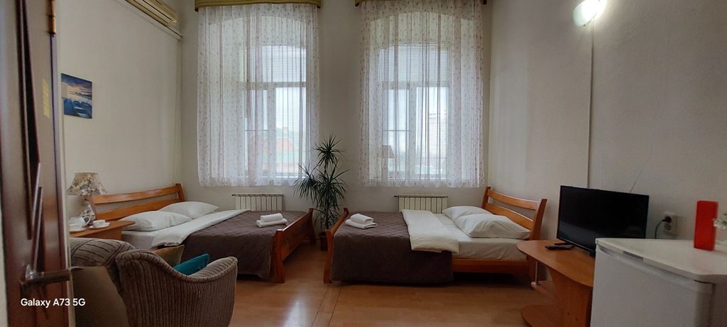 Чехов — Семейный номер две 2-хспальные кровати (140 см)