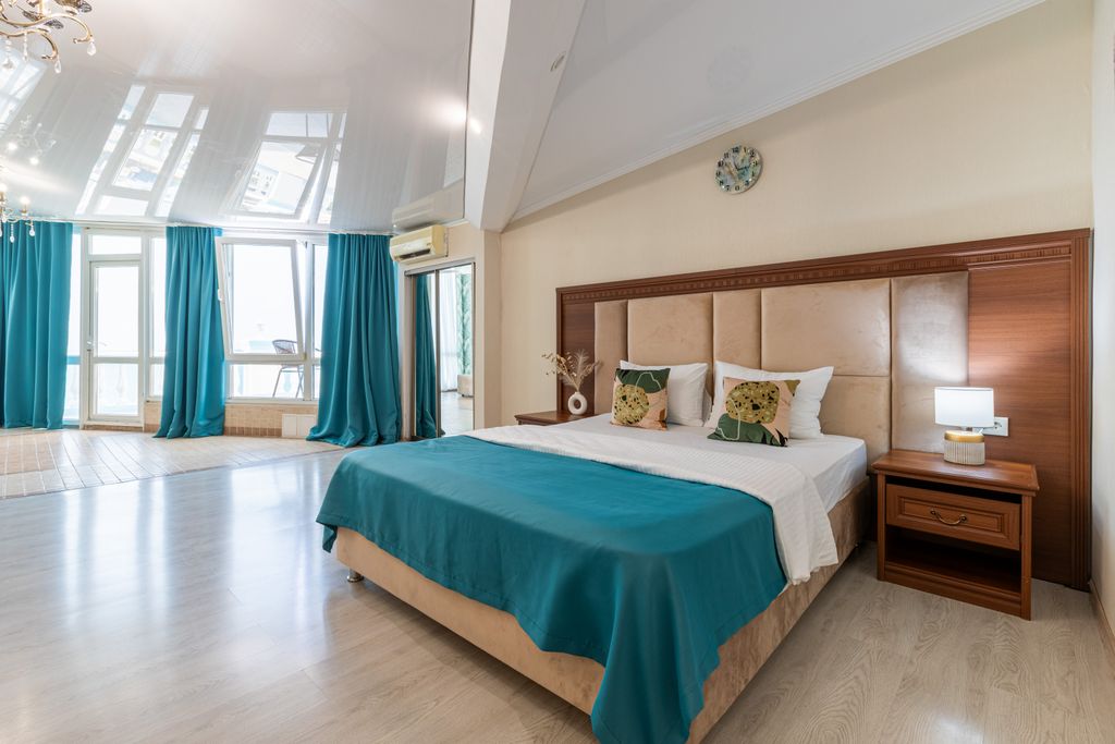 Белый Дом — Семейный номер Пентхаус