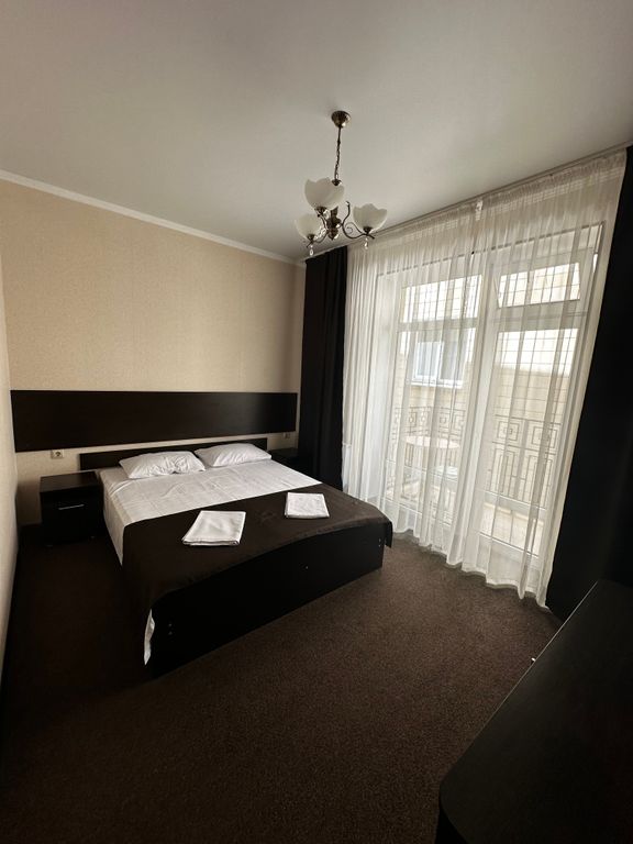 Кристина 2 — Двухместный номер с 1 кроватью Комфорт с балконом