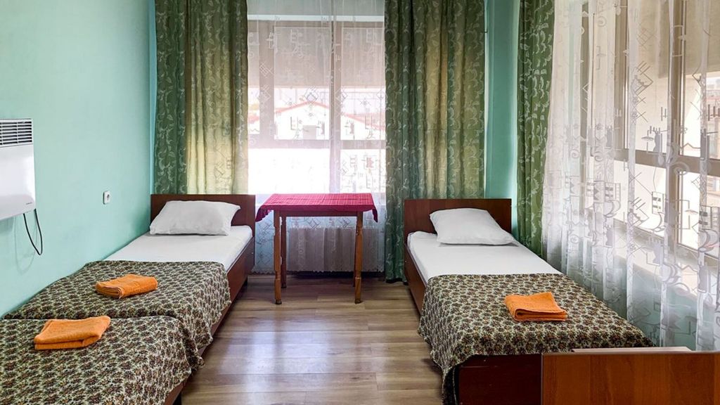 SMART HOTEL Краснодар — Четырёхместный номер эконом