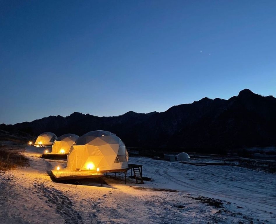 Cloud Park Altay — Дом Сферы с видом на Катунь и горы