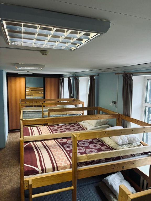 Берег — Многоместный смешанный номер общий номер на 12 мест