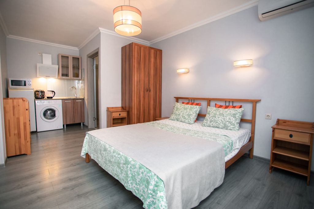 Приобье — Четырёхместный номер Двухкомнатный, с мини-кухней