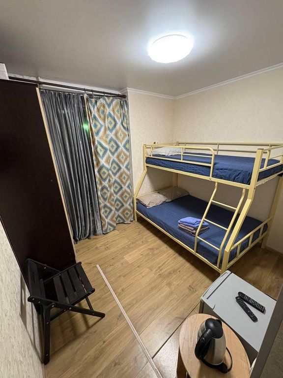 Bow — Трёхместный номер трёхместный эконом