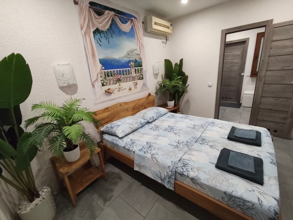 Парус — Семейный номер двухкомнатный с кухней и санузлом