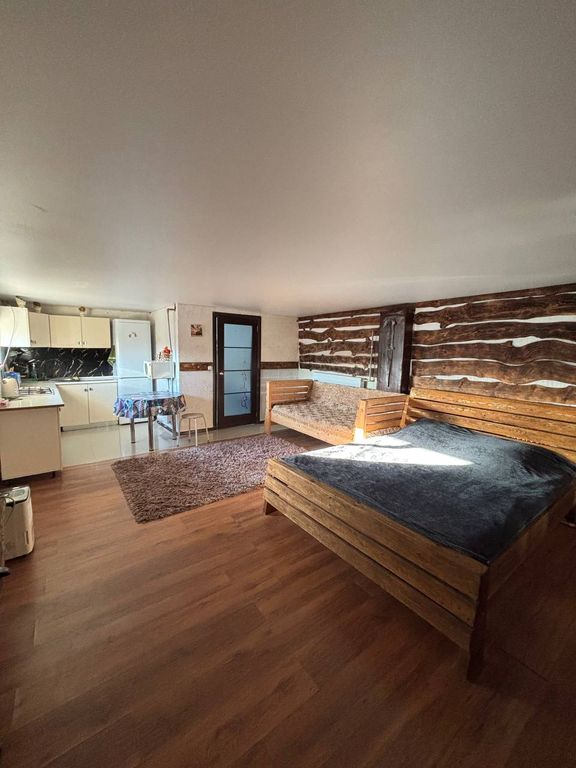 Деметринский — Трёхместный номер стандарт с видом на горы